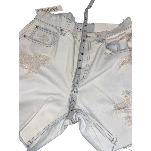 BDG Womens Distressed High-Rise Faded Blue Denim Shorts Sz 27" Waist - Picture 6 of 8
